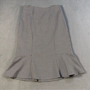 WHBM Women’s Black and White Houndstooth Flounce Hem Pencil Skirt, size zipper,2